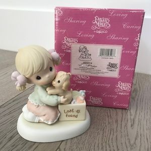 Precious Moments You Just Can’t Replace A Good Friends 488054 with Box